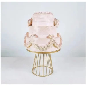 Présentoir à Gâteaux en Métal Doré – Image 3